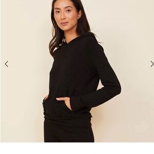 NAADAM New with Tags Hooded top